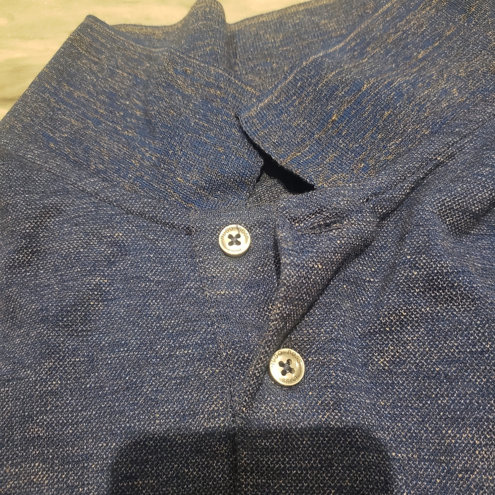 Hugo Boss polo - Picture 2 of 4